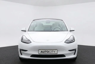 Tesla Model 3 Standard RWD Plus 60 kWh 91% SOH FACELIFT Warmtepomp | Autopilot / 9