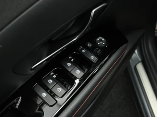Hyundai Tucson 1.6 T-GDI HEV N Line | Navigatie | Camera | Stoelverwarming / 20