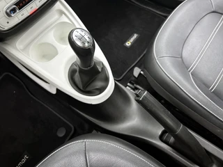 Smart Fortwo 1.0 Prime | Glasdak | Stoelverwarming | Climate Control | Cruise Control / 16