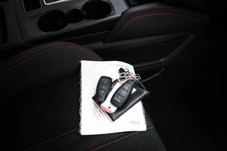 Ford Kuga 2.5 PHEV ST-Line X | WINTER PACK | ACHTERBANKVERWARMING | DAB | APPLE | 360 CAMERA / 55