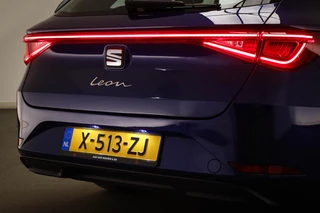 SEAT Leon Sportstourer 1.5 eTSI Style Launch Edition | LED | STUUR / STOEL- VERWARMING | DAB / 7