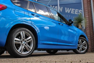 BMW X1 xDrive25e High Executive M sport | 1e eigenaar | Dealer onderhouden | Panoramadak | Apple Carplay | Camera | LED adaptief | Head-up | Stoelverwarming | Cruise control / 46