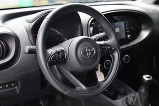 Toyota Aygo X 1.0 VVT-i MT Play|Camera|ACC|Airco| / 8