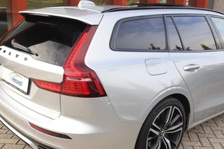 Volvo V60 T6 Recharge AWD R-Design / 13