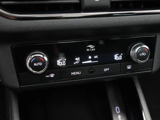 Škoda Scala 1.0 TSi 110 Pk Sport Business | Parkeersensoren | Adaptive Cruise | Panorama dak | Climatronic | Navigatie | Carplay | 16 Inch | 97.324 Km !! / 25