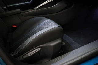 Peugeot e-408 Allure 58 kWh | NIEUW | COMFORT / CONNECT / 360 VISION & DRIVE ASSIST- PACK | STUURVERWARMING | DAB | APPLE | CAMERA / 13