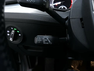 Skoda Superb Combi 1.5 TSI 150pk DSG ACT Business Edition Adaptive Cruise Navigatie DAB+ App-Connect / 23