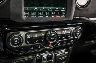 Jeep Wrangler Unlimited 4xe 380 Sahara|BRUTE|Cabrio|Matt|Leder|22'' / 59
