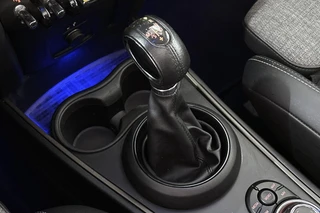 MINI Countryman 1.5 Cooper S E ALL4 Panoramadak Harman Kardon Head-Up Stoelverwarming / 32