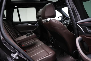 BMW X3 xDrive20i M-Sport Business Edition Plus | PANORAMADAK | STUURVERWARMING | TREKHAAK | 20" / 6