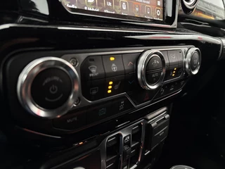 Jeep Wrangler Unlimited Brute 4xe 380 Sahara | Apple-Android |  Trekhaak | Adaptive Cruise Control / 30