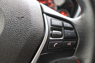 BMW 3 Serie Touring 316i High Executive Sport Line  / Navigatie Professional / Leder / Stoelverwarming / Climate Control / 18 Inch / Bluetooth / Xenon / Parkeersensoren / Cruise Control / 29