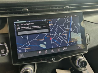 Lynk & Co 01 1.5 261PK Plug-in Hybrid * 360* camera Pano/dak Apple/Carplay Adaptive/Cruise Rijklaar + 12 maanden Bovag-garantie “Sinds 1970 | 5.000+ reviews | Score 9,5 | Service zoals ’t hoort” Henk Jongen Auto's in Helmond,  al 50 jaar service zoals 't hoort! / 10