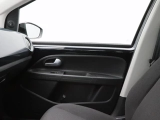 Volkswagen Up! 1.0 65 Pk | Bluetooth | DAB | Airco | Elektrische Ramen | 78.538 Km !! / 23
