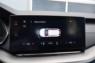 Skoda Octavia Combi 1.0 TSI Business Edition | Apple CarPlay | Cruise | Climate / 16