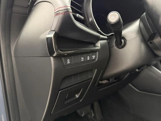 Mazda 3 2.0 e-SkyActiv-G M Hybrid 150 Sportive | Automaat | Adaptive cruise | Stoelverwarming | CarPlay | Camera / 14