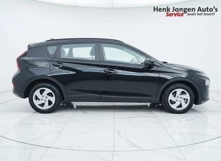 Hyundai Bayon 1.0 T-GDI Comfort Smart  Rijklaar + Fabrieksgarantie “Sinds 1970 | 5.000+ reviews | Score 9,5 | Service zoals ’t hoort” Henk Jongen Auto's in Helmond,  al 50 jaar service zoals 't hoort! / 4