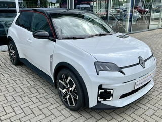 Renault 5 Comfort Range Techno 52 kWh  | V2G | Pack Winter | Two-Tone | Stoel+Stuurverwarming | Navigatie | Climate Control | Apple CarPlay/Android Auto / 50
