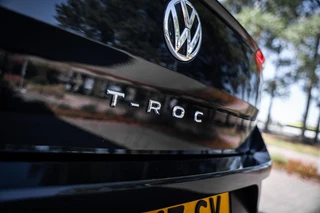 Volkswagen T-Roc 1.5 TSI Sport | Climate | Navi | Cruise | Camera | PDC / 38