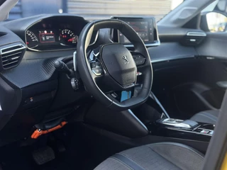 Peugeot 208 1.2 PureTech 100pk Allure | Automaat | Parkeercamera/-sensoren | Navigatie | Cruise Control | Climate Control | Full LED | Apple Carplay/Android Auto | DAB | Lichtmetalen velgen | / 26