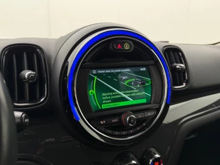 Mini Mini Countryman 1.5 Cooper | Automaat | Cruise control | Stoelverwarming | Parkeersensoren | Afneembare trekhaak / 21