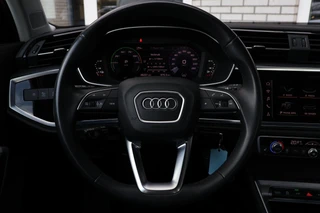 Audi Q3 45 TFSI Hybrid Edition Camera Trekhaak App-connect Stoelverwarming / 23