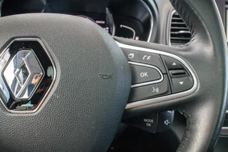 Renault Scénic 1.3 TCe Bose 140 PK | Rijklaar | Panoramadak | Trekhaak | Parkeersensoren | Camera | Dealer onderhouden | 1e eigenaar / 26