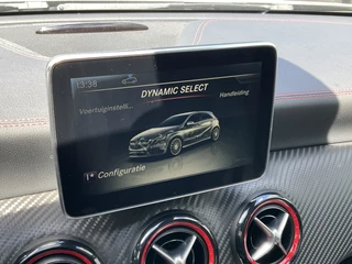 Mercedes-Benz A-Klasse AMG 45 4MATIC Pano.dak Leer Voll.Onderhoud / 40