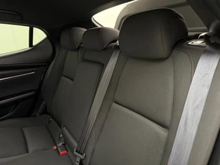 Mazda 3 2.0 e-SkyActiv-G M Hybrid 150 Sportive | Automaat | Adaptive cruise | Stoelverwarming | CarPlay | Camera / 12