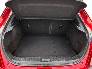 Mazda CX-30 2.0 e-SkyActiv-G M Hybrid Sportive | Automaat | Adaptive cruise | Stoelverwarming | HUD | Camera | Trekhaak / 33