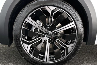 Lancia Ypsilon 1.2 Turbo Hybrid HF Line / 22