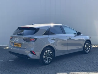 Kia Ceed 1.0 T-GDi 100pk Design Edition / 6