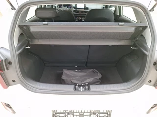 Kia Picanto 1.0 GDi Comfortline PL VANAF 259,- PER MAAND | Airconditioning | Parkeersensoren achterzijde en achteruitrijcamera | Apple Carplay | NU MET €2.000  inruilpremie / 21