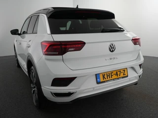 Volkswagen T-Roc 1.5 TSI Sport Business R-line | Trekhaak afneembaar | Pano | Winterpakket | Virtual | / 35