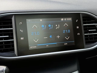 Peugeot 308 BWJ 2020 1.2 111 PK Blue Lease Executive PANO | LANE ASSIST | CARPLAY + ANDOID | NAVI | CLIMA | CRUISE | LMV | PDC / 22
