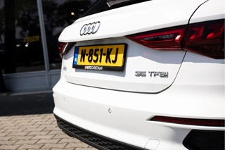 Audi A3 Sportback 35 TFSI S Line  | Carplay | Stoelver. | Parkeersens. | / 15