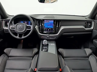 Volvo XC60 2.0 T8 AWD+ Black Edition Pano | Harman/Kardon | 360 camera / 21