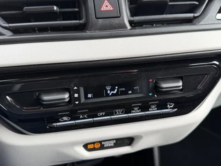Suzuki Swift 1.2 Comfort Smart Hybrid / 10