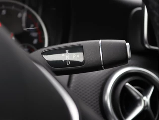 Mercedes-Benz A-Class 180 Ambition  | Trekhaak | Navigatie | LED | Org. NL / 30