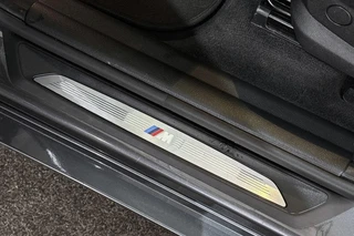 BMW X1 xDrive25e M Sport Stoelverwarming LED Sportstoelen Navi / 25