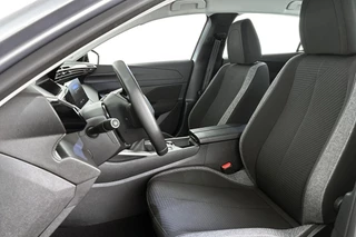Peugeot 308 1.2 PureTech Active Pack Business Apple CarPlay Adaptieve Cruise Control / 17