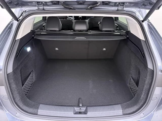 MG HS 1.5 TGDI Luxury PHEV PLUG-IN HYBRIDE | 272PK NIEUWE AUTO | >1.000 KM TOTAAL BEREIK | 1E REGISTRATIE 03-2026 | 360° CAMERA | ELEKTRISCHE ACHTERKLEP | 7 JAAR MG GARANTIE T/M 2033 | APPLE CARPLAY | ANDROID AUTO | STOELVERWARMING | FULL LED | ELEKTRISCHE STOELEN / 12