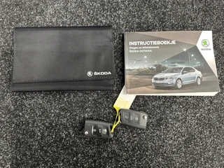 Škoda Octavia 1.0 TSI Greentech Style Business NAVI CARPLAY CRUISE LM ECC. / 36