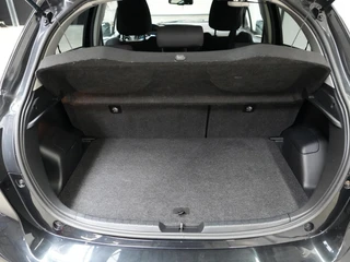 Toyota Yaris 1.5 Hybrid Bi-Tone ✅All Season✅Trekhaak✅Stoelverw.✅Clima✅Camera✅ / 15