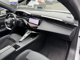 Peugeot 308 SW 180pk Plug-in Hybrid GT (Elektrisch Schuifdak - Elektrische Klep - Leder/Alcantara incl Stoelverwarming/ geheugen - 360gr Camera - Adaptieve Cruise Controle - Parkeersensoren V+A - LED - Keyless Entry) / 52