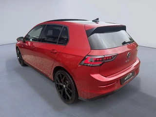 Volkswagen Golf 1.5 eHybrid GTE / 5JR Garantie / Pano / Trekhaak / Matrix / Keyless / 360 / HUD / Travel / 8