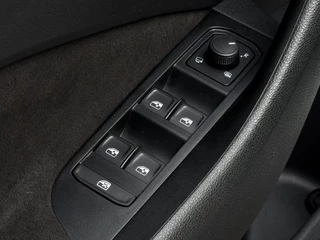Skoda Kamiq 1.5 TSI 150 PK ACT Sport Business | Camera | Carplay | Stoelverwarming | Climate Control | Automaat / 27