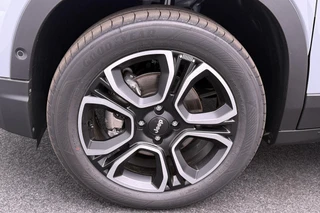 Jeep Avenger 1.2 e-Hybrid Summit / ACTIE / 33