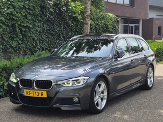 BMW 3-serie Touring M Sport High Ex Panorama A CarPlay Keyless Virtual dash Camera 320i High Executive