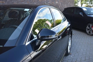 Audi A4 Limousine 35 TFSI Advanced Edition / 16
